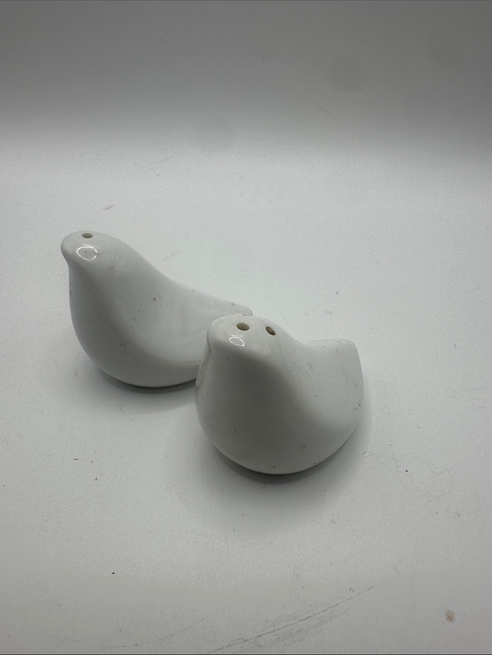 White Ceramic Bird Salt and Pepper Shaker Set
